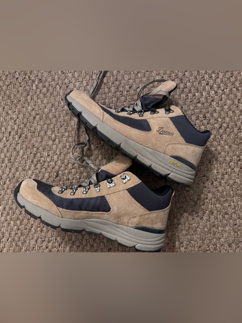 Men’s Danner Hiking Shoes size 12 - Picture 4 of 7